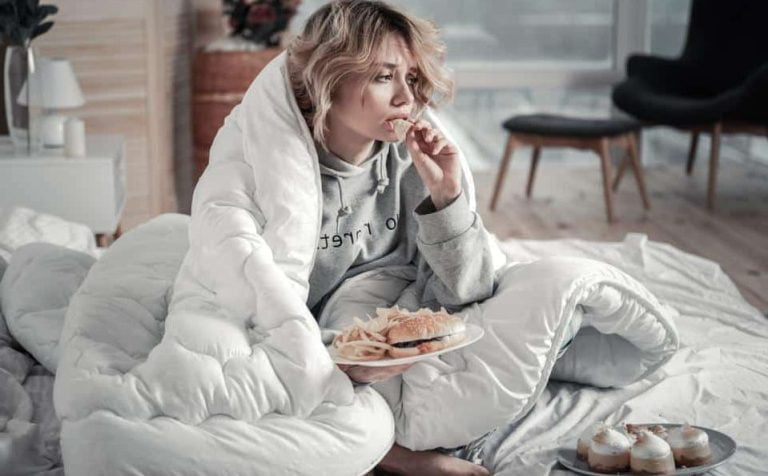 Emotional Eating: Practical Strategies to Break the Cycle