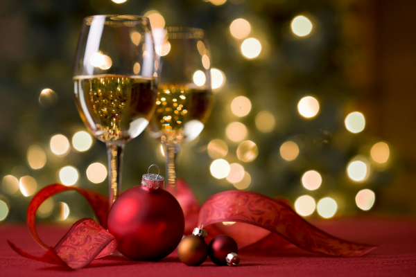 Diabetic-Friendly Holiday Drinks: Top Alcohol Choices for the Festive Season