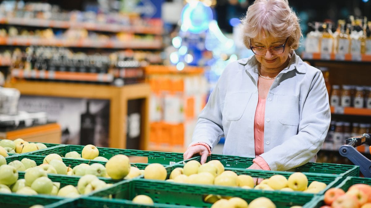What Fruits Are Good for Diabetics? Portions and Labels